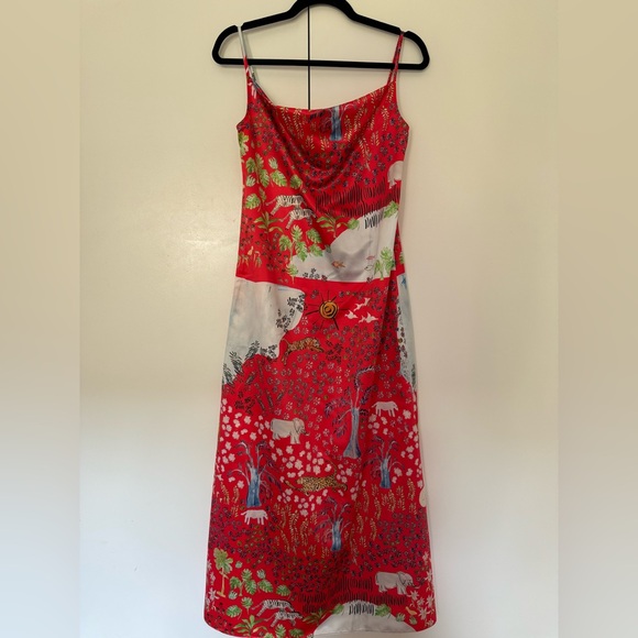 NWOT Dauphinette Floatkerchief Long Slip in Fever Dream - Picture 3 of 4